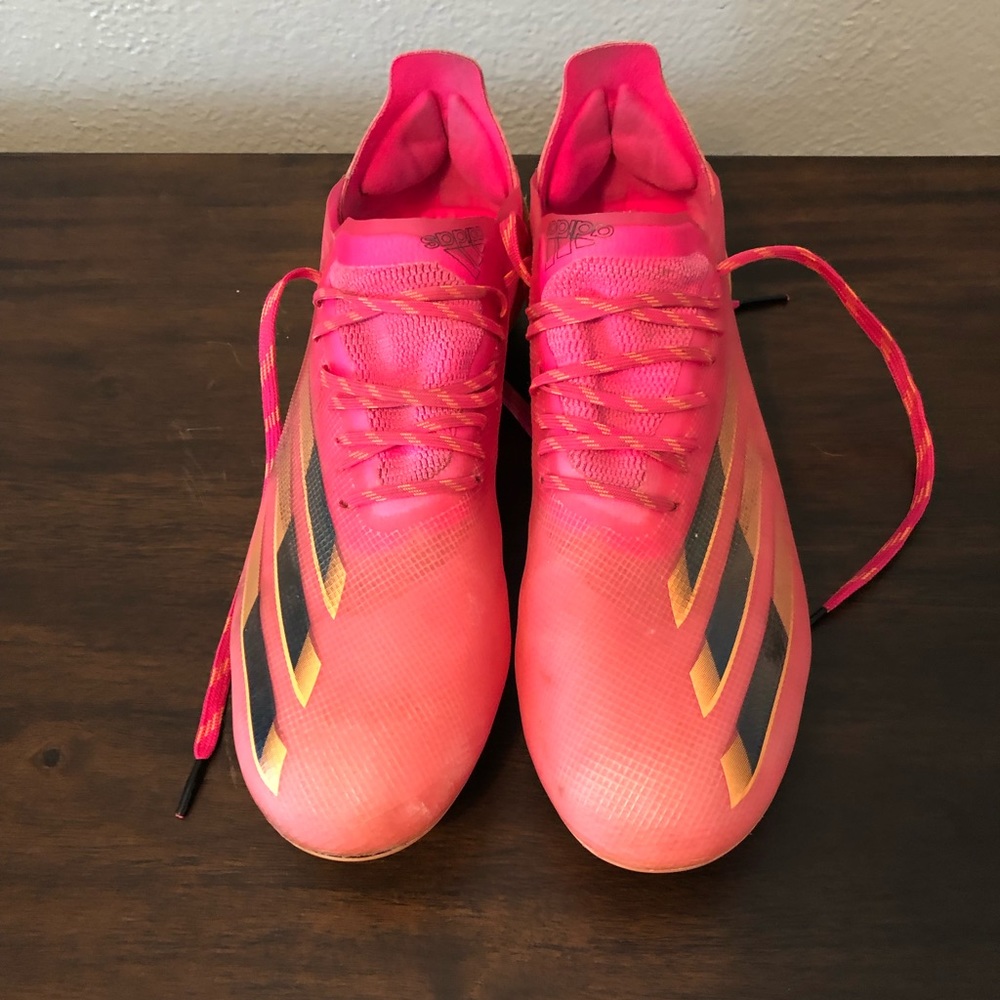 ADIDAS soccer cleats size 9.5